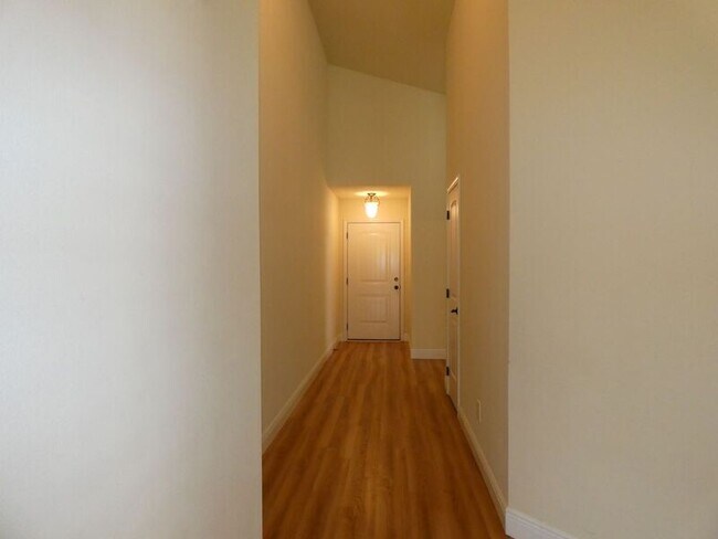 Building Photo - 4931 Makenna Cir
