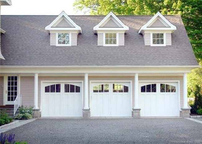 Building Photo - 314 Den Rd
