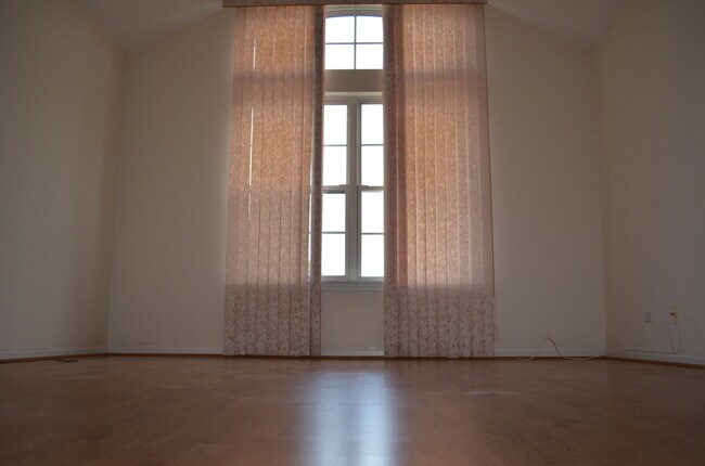 Foto del edificio - 8988 W Heathwood Cir