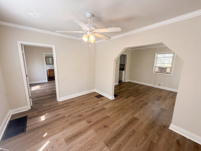 Foto del edificio - Breckenridge Hills - 1 Bed | 1 Bath | Ranch | ~0.19 Acres