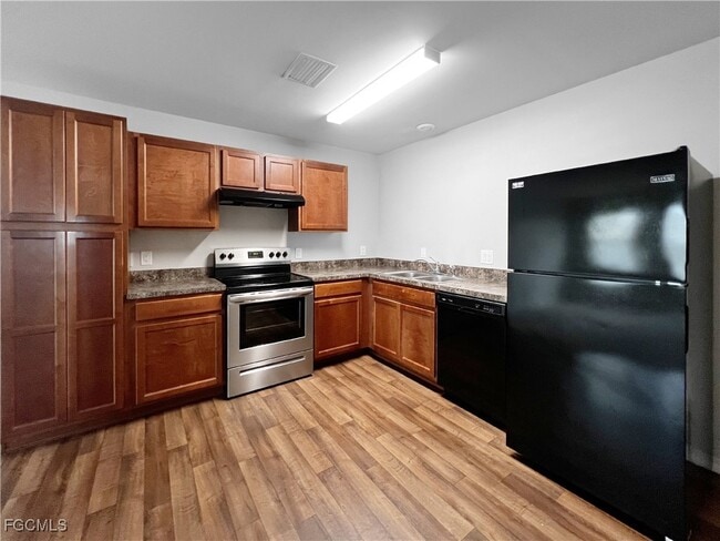 Foto del edificio - 18273 Gibraltar Ln