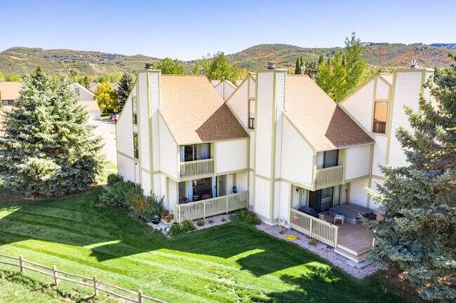 Photo - 127 Yonex Ct Apartment