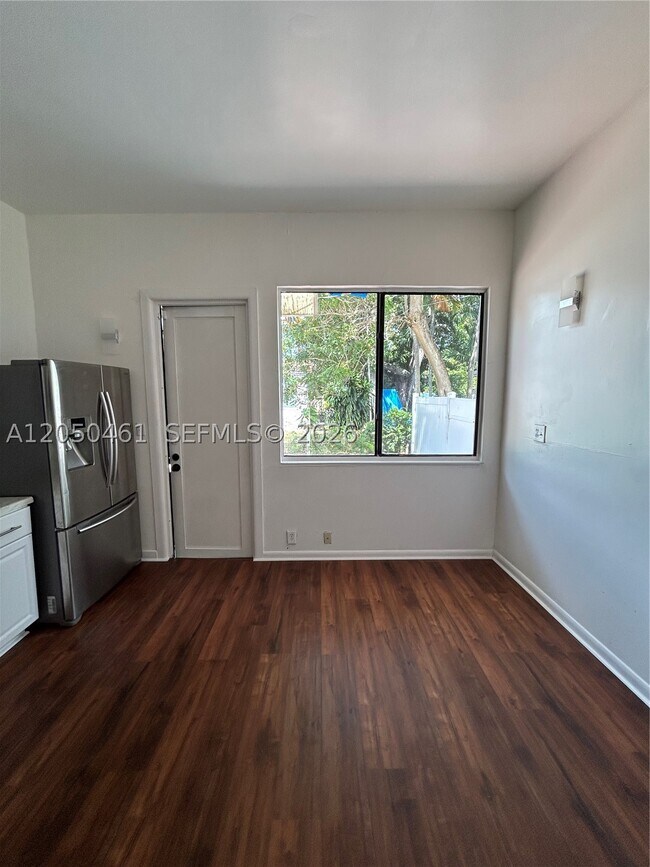 Foto del edificio - 2516 Cleveland St