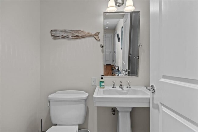 Building Photo - 1 Tower Dr