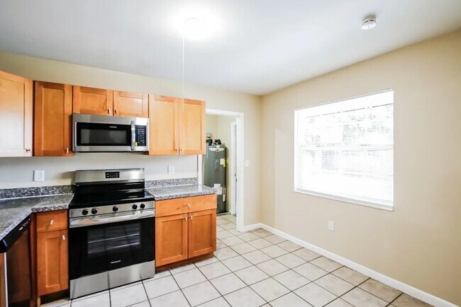 Foto del edificio - 4361 Westover Rd