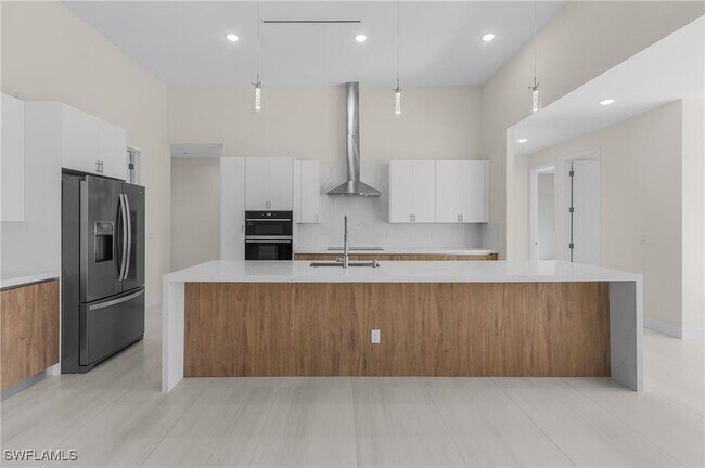 Building Photo - 1235 NW 36th Pl
