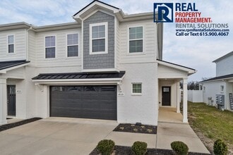 Building Photo - 4335 Doral Dr