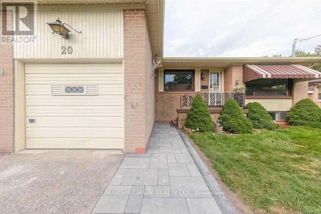 Building Photo - 20 Pixley Crescent