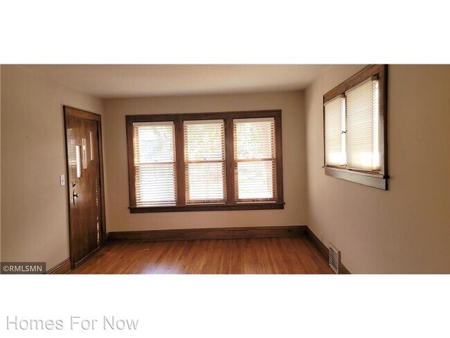 Building Photo - 3 br, 2.5 bath House - 2904 Salem Ave S