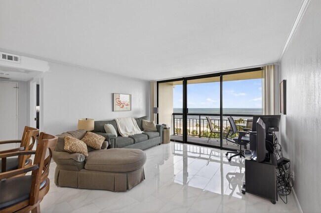 Foto del edificio - 5220 Seawall Blvd