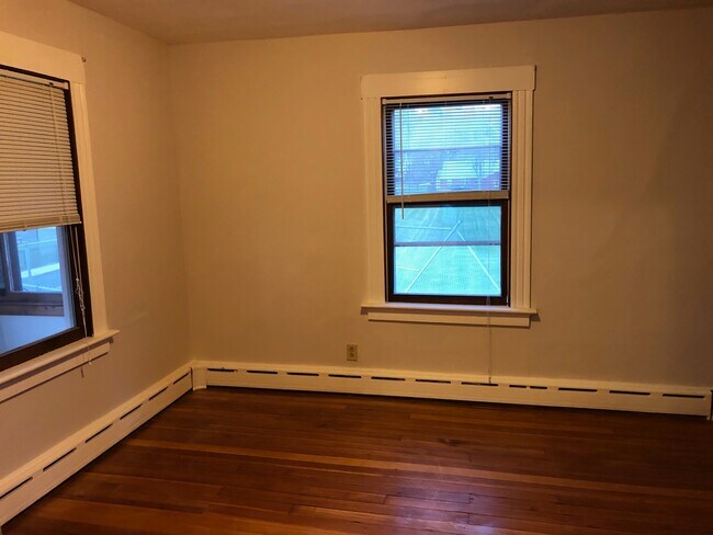 Livingroom - second floor - 326 Winthrop St