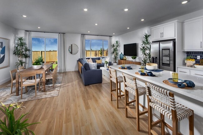 Al entrar - 2109 Emerald Ranch Rd