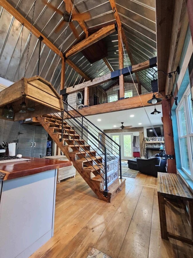 Building Photo - 426 Verner Mill Rd