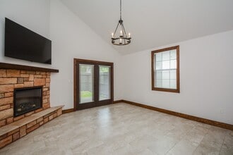 Building Photo - 29525 Turnbury Village Dr