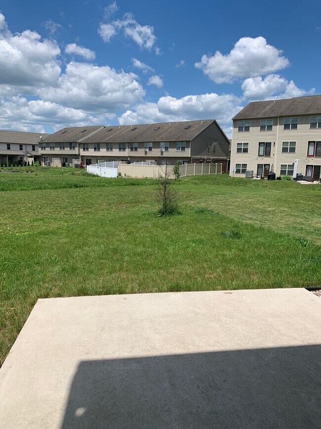 136 Delano Dr, Chambersburg, PA 17201 Townhome Rentals in Chambersburg PA