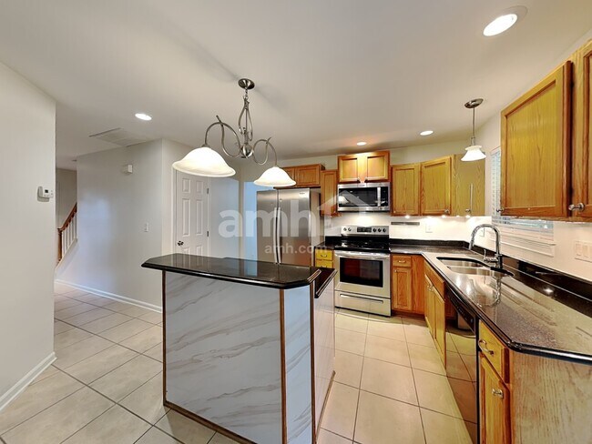 Building Photo - 10928 Harringham Ln