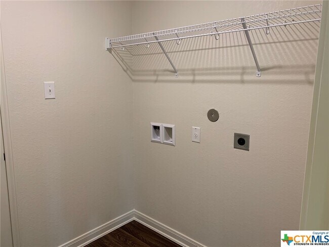 Foto del edificio - 3947 Turtle Creek