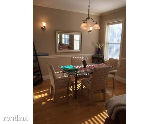 Foto del edificio - 756 E 3rd St