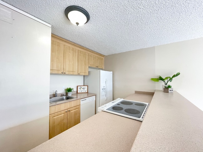 Building Photo - 3030 Pualei Cir