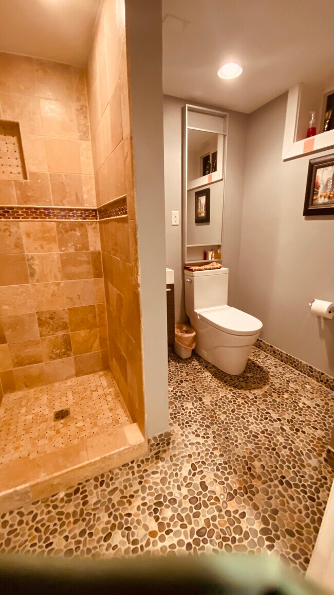 Bathroom in law suite - 2502 Valley Way