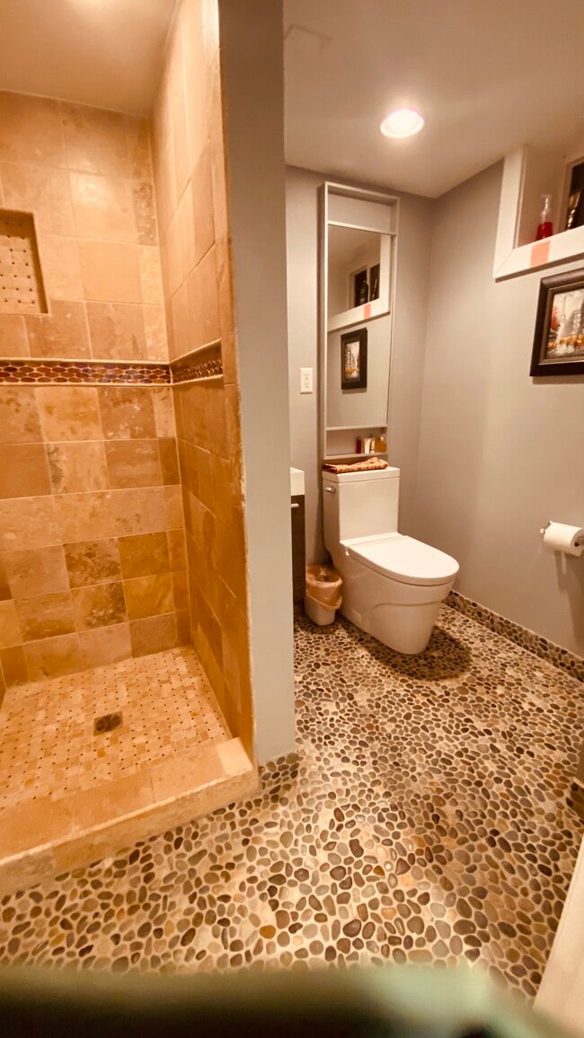 Bathroom in law suite - 2502 Valley Way