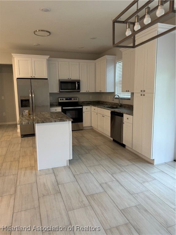 Building Photo - 731 Aston Martin Dr