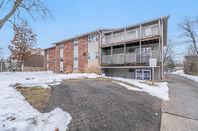 Building Photo - 1202 Euclid Ave