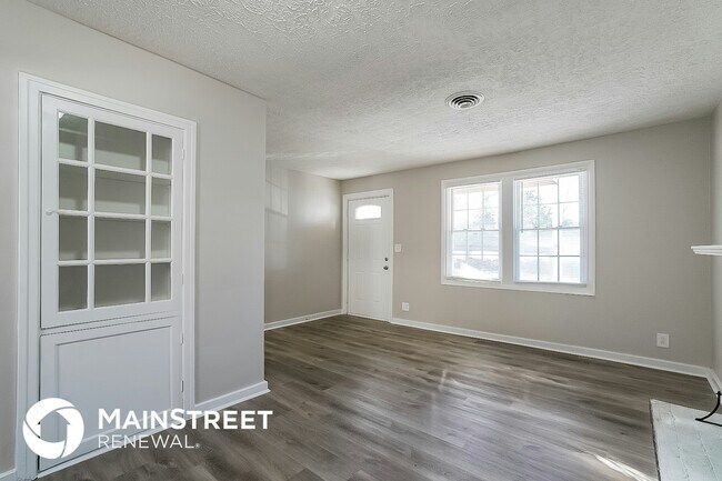 Foto del edificio - 2714 Hartford Dr