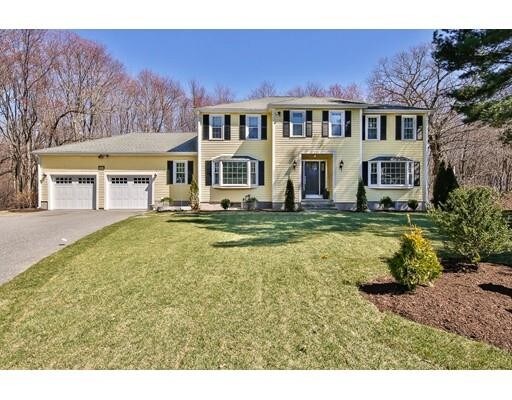 Primary Photo - 231 E Emerson Rd