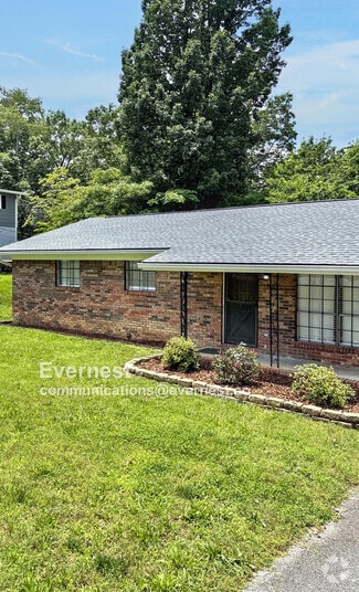 Building Photo - 4411 Comet Trail