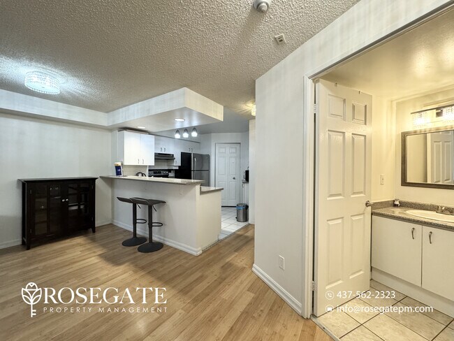 Building Photo - Pet-Friendly 1-Bedroom Condo with Outdoor Space – Downtown Toronto