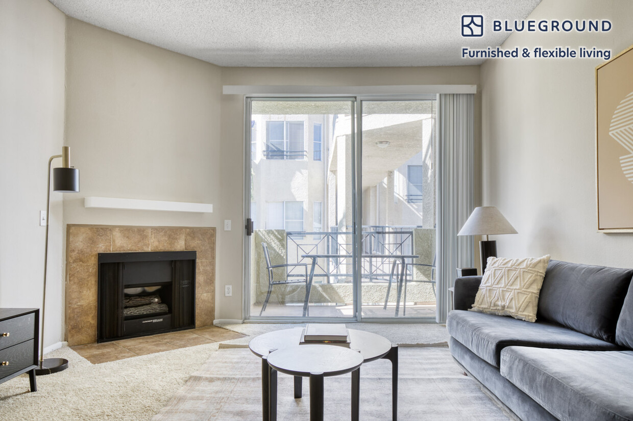 Foto principal - 230 N Kenwood St
