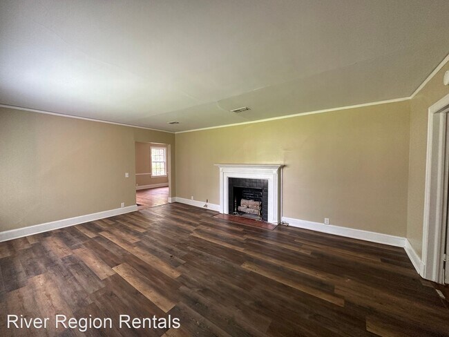 Building Photo - 3 br, 2 bath House - 3339 South Perry Street