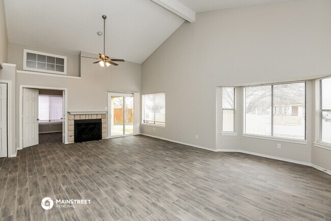 Foto del edificio - 3219 Woodstone Trail