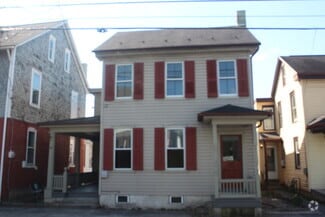 Building Photo - 66 Front St