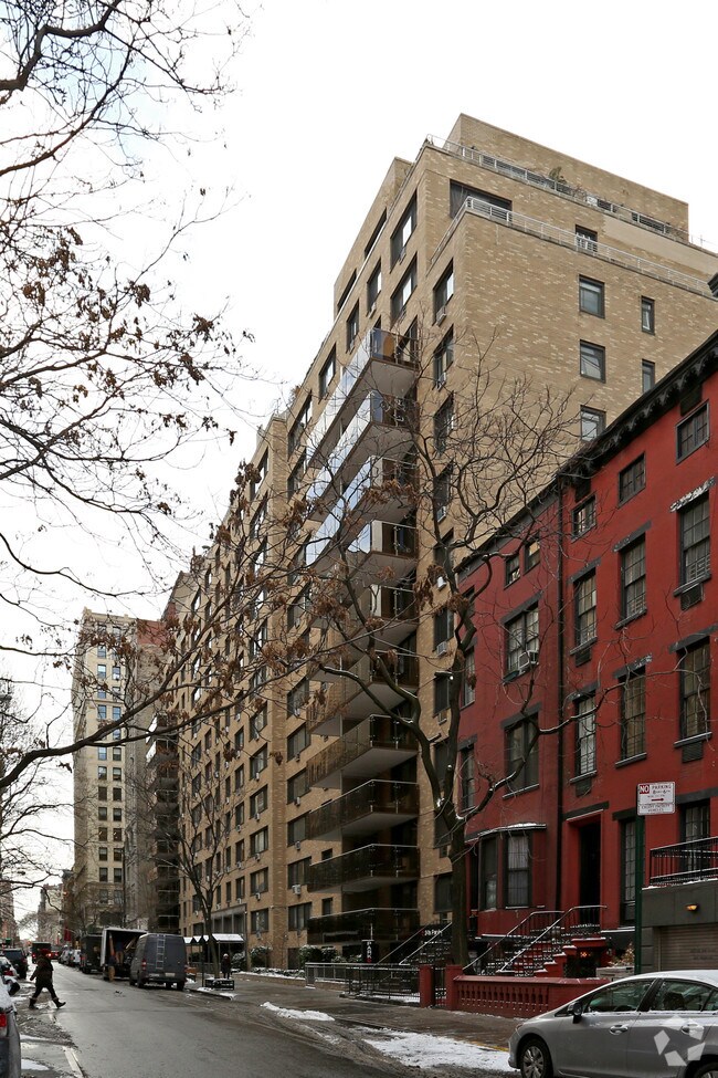 16 W 16th St, New York, NY 10011 Apartments New York, NY