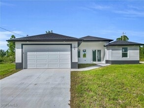 Building Photo - 100 W 11th St