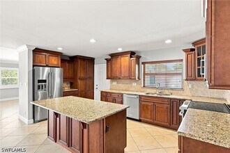 Building Photo - 6574 Trail Blvd