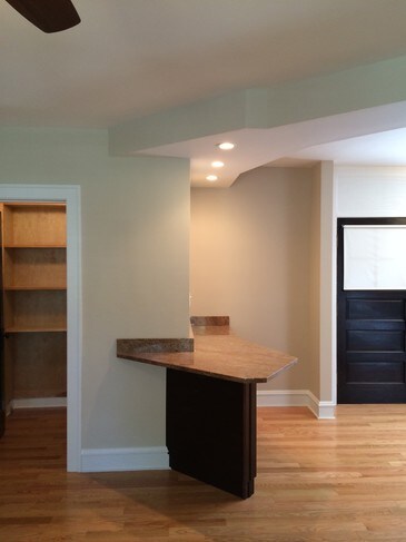 Foto del edificio - 4522 N Hamilton Ave
