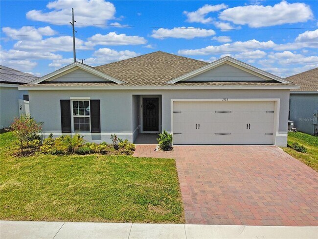 Building Photo - 1173 Lexington Ln