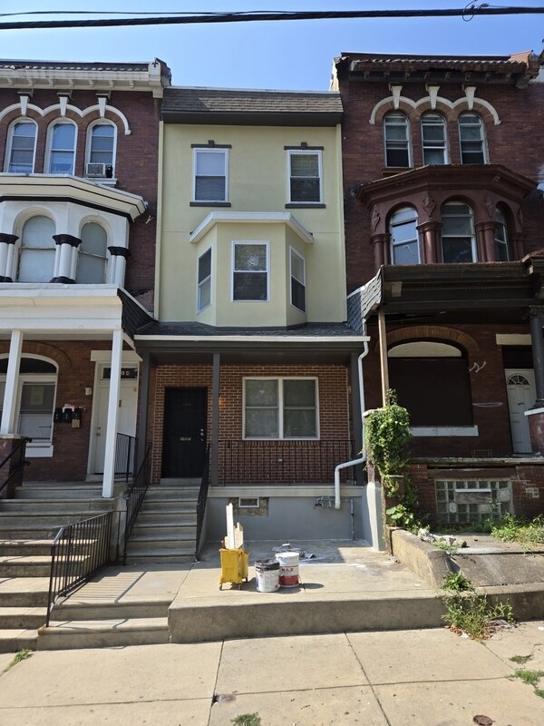 Foto del edificio - 1816 W Ontario St