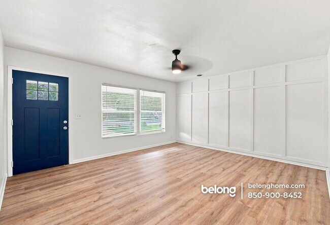 Foto del edificio - 6011 Greenwood Ln