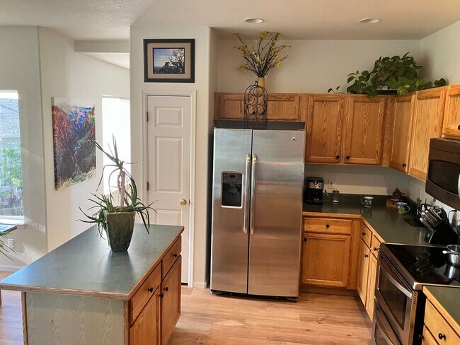 Foto del edificio - 13371 Pearl Cir