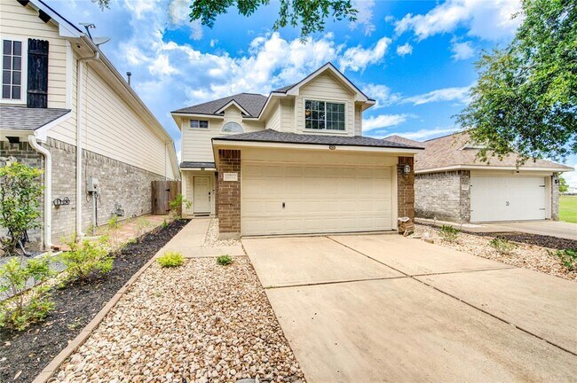 Foto del edificio - 19334 Strathmore Pl Ln