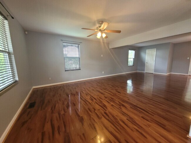 Building Photo - ALBEMARLE