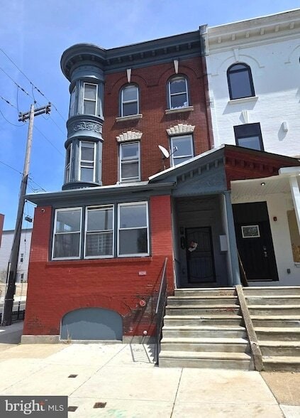 Building Photo - 1543 N 33rd St
