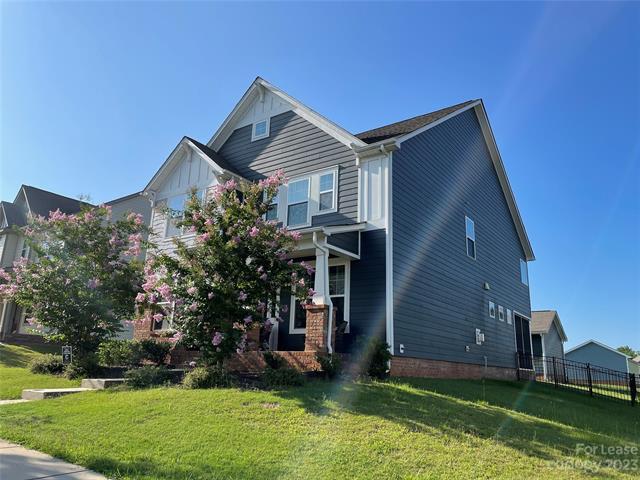Building Photo - 3001 Kensley Dr