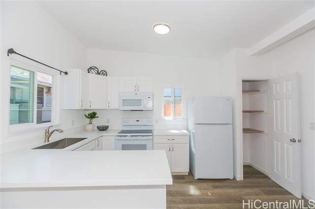 Building Photo - 3052 Hinano St