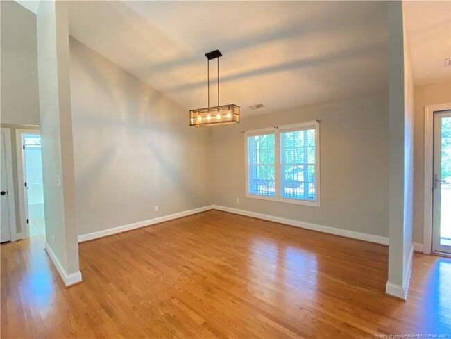 Building Photo - 185 Wood Run