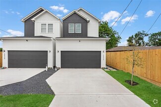 Building Photo - 6626 Highrock Rd
